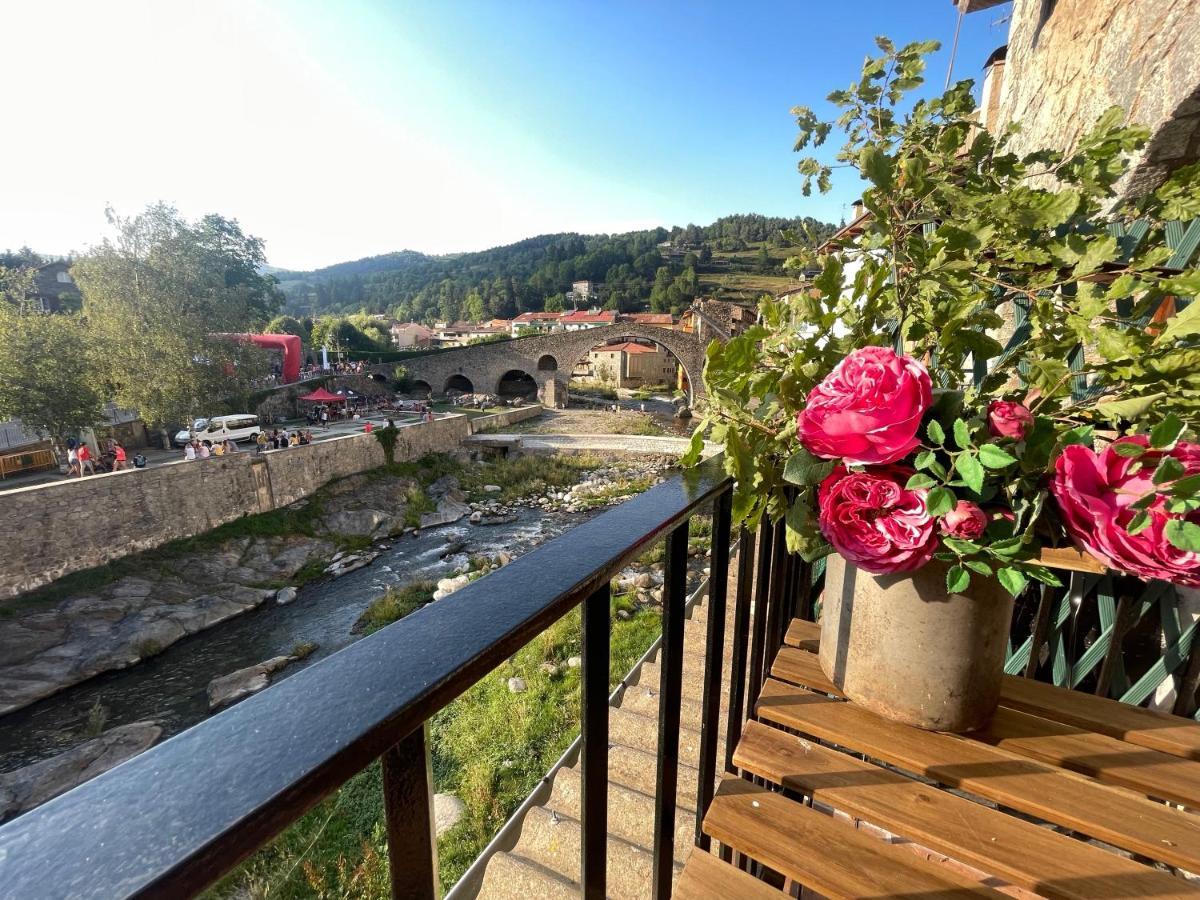 Apartamento Colgante Al Rio Con Vistas Al Puente Camprodon Luaran gambar